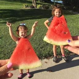 带你吃瓜穿女装