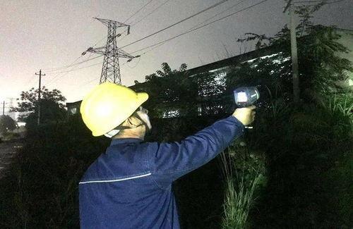 长沙吃瓜小哥,揭秘长沙街头美食风云录